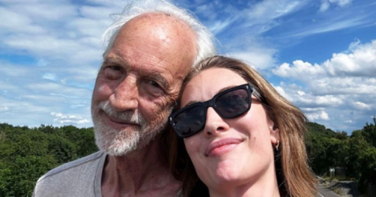 Babasını kaybeden Yasemin Kay Allen’dan: Hoşça kal Babacığım