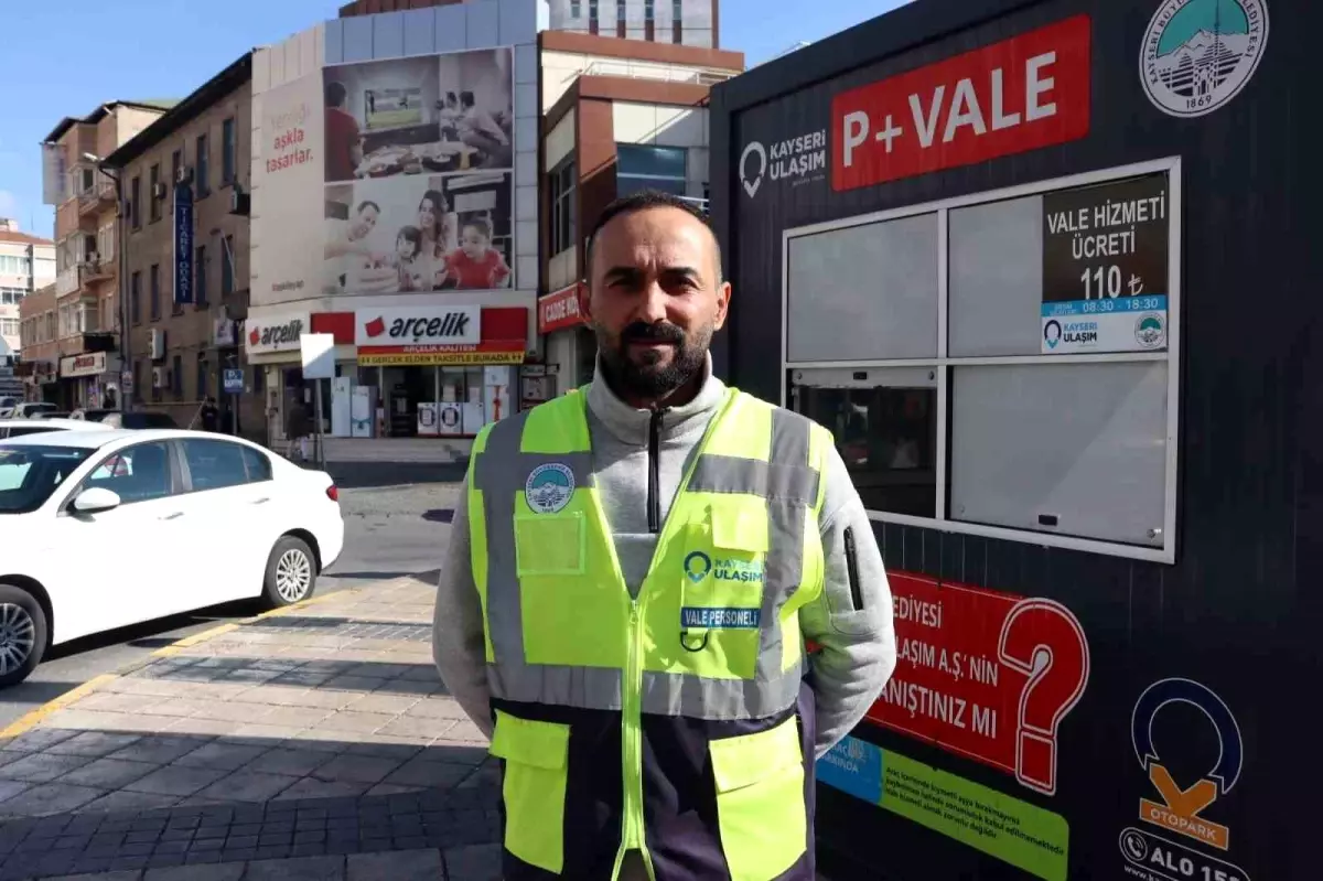 Kayseri’de Vale Personeli, Heimlich Manevrası ile Genç Kurguladı