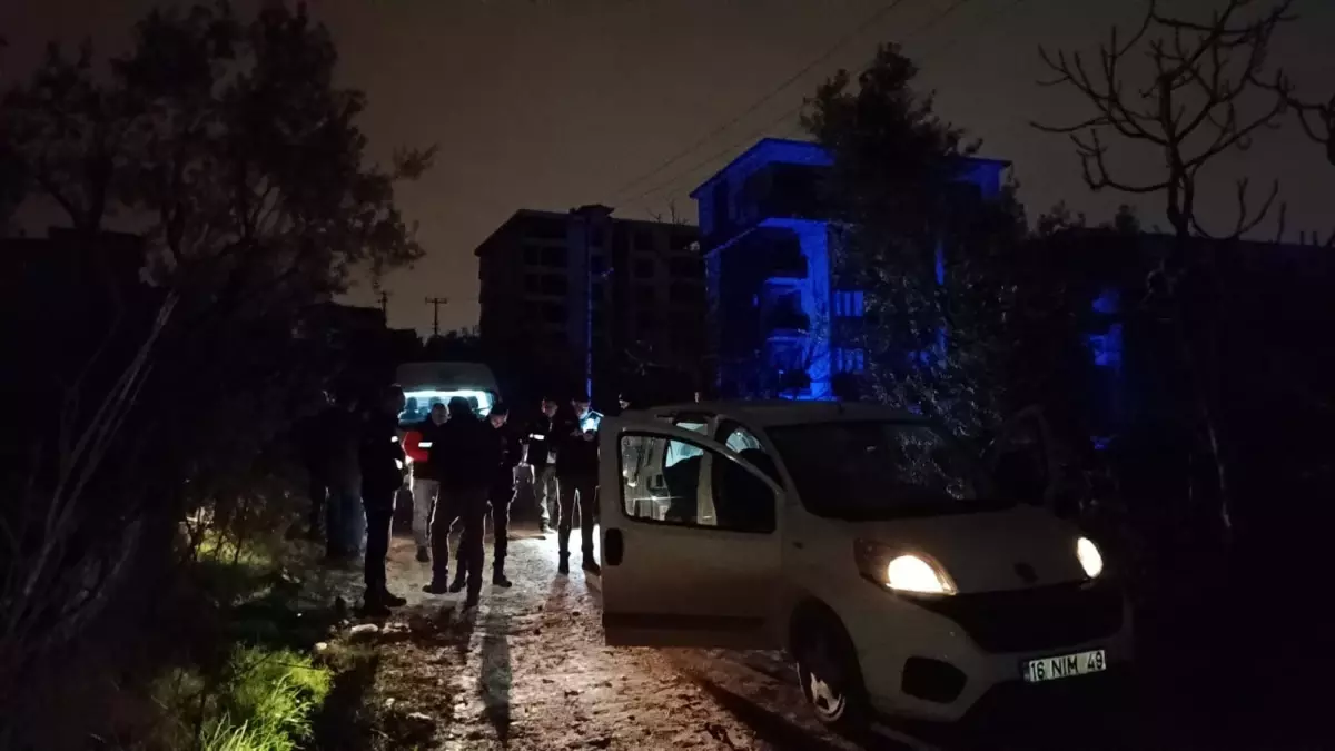 Bursa’da Tartışma Kanlı Bitti: 21 Yaşındaki Genç Bıçakla Öldürüldü